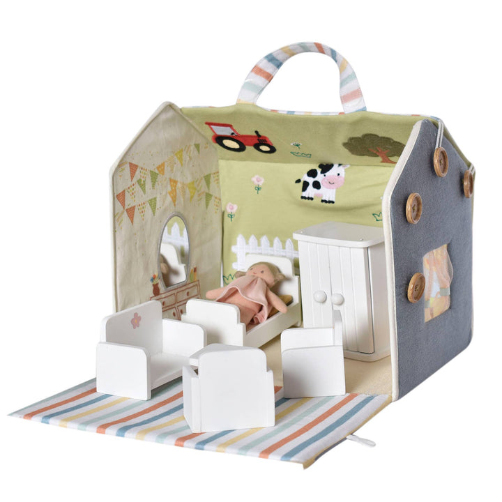 On-the-Go Doll House