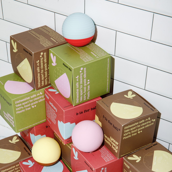 Your (Un)Ordinary Bath Toy b is for ball®- Blue Cotton Candy