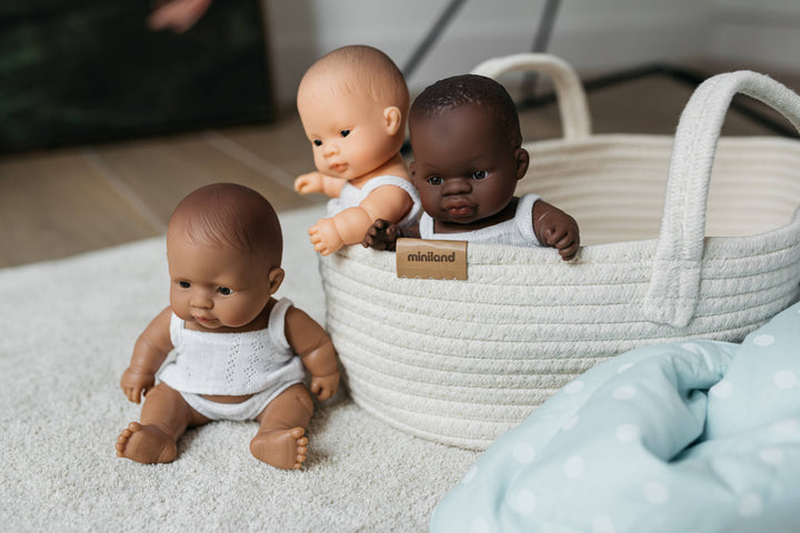 Cotton Doll Carry Basket
