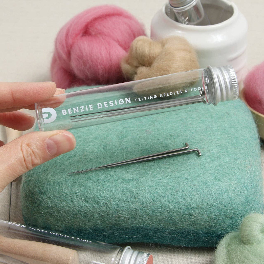 Felting Needle, 38 Gauge Cross Star - Medium