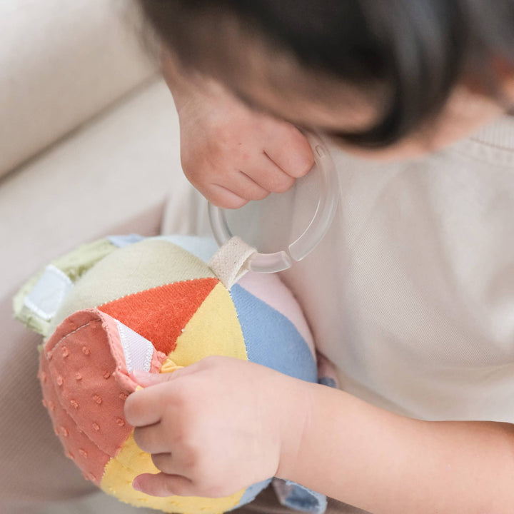 Busy Ball - Peek &amp; Peel