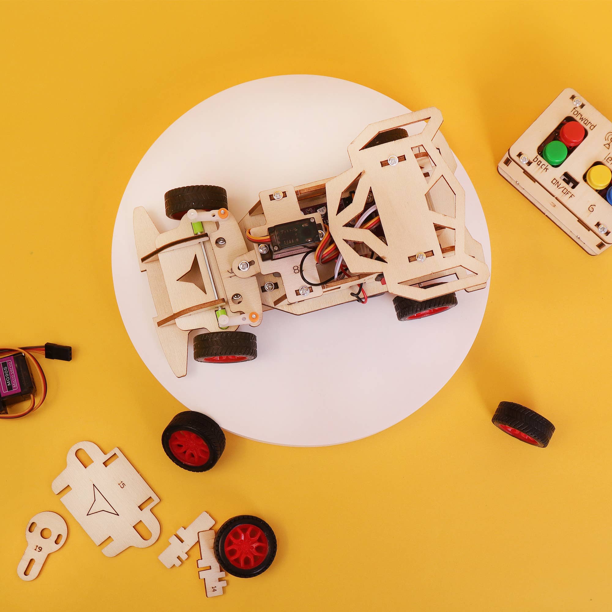 Steering Remote Controlled Car DIY Kit, STEM Toy