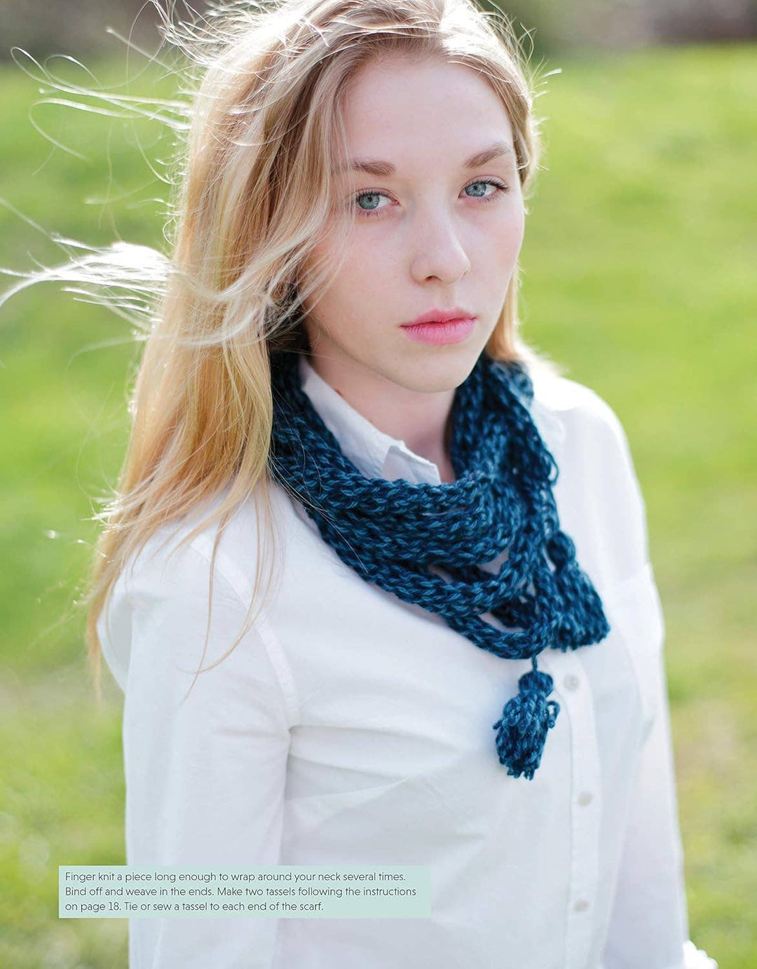 Finger Knitting - Fast, Easy &amp; Fun Scarves and Accessories