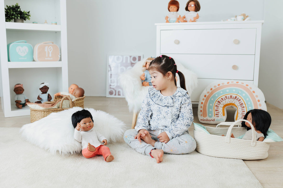 Cotton Doll Carry Basket