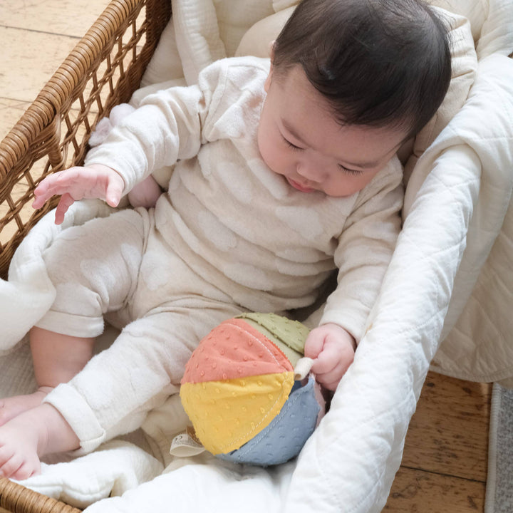 Busy Ball - Peek &amp; Peel