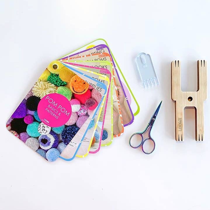 Fan Book: Pom Pom Basics & Patterns