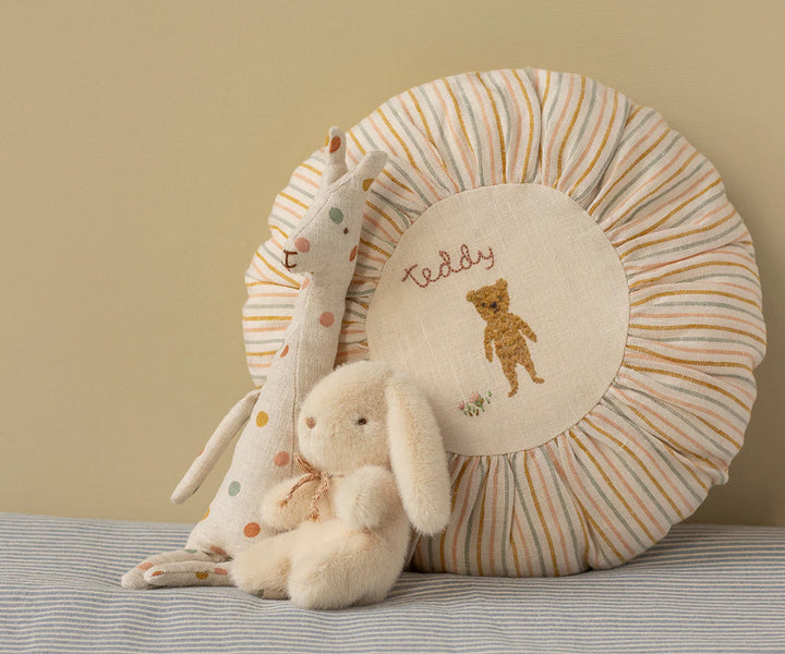 Safari Friends, Giraffe, Mini by Maileg