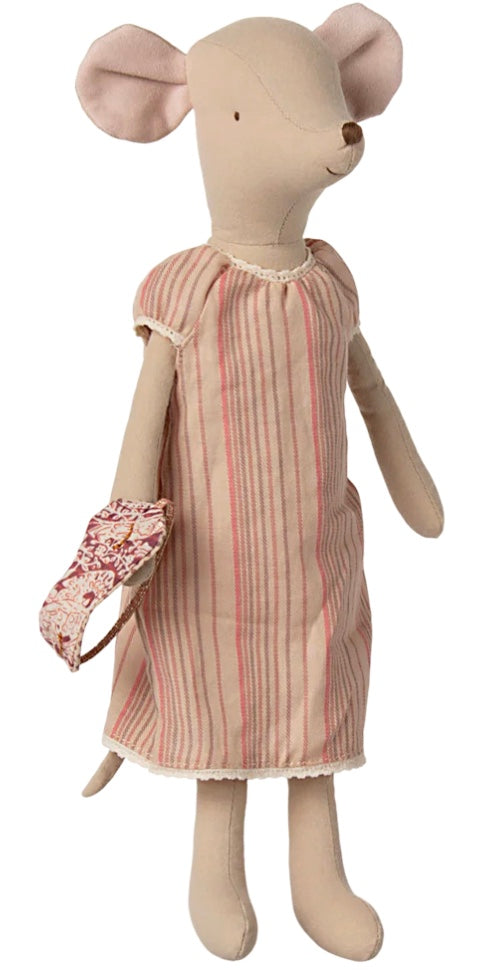Medium Mouse - Nightgown