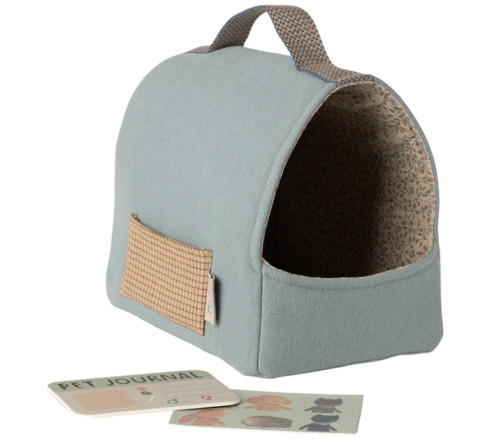 Maileg Pet Carrier - dusty blue