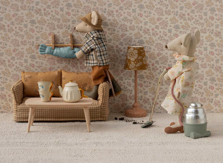 Granddad Mouse