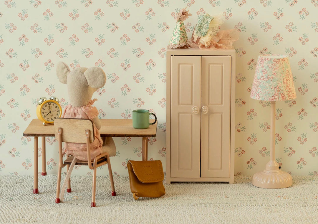 Maileg Vintage Floor Lamp, Mouse - Powder