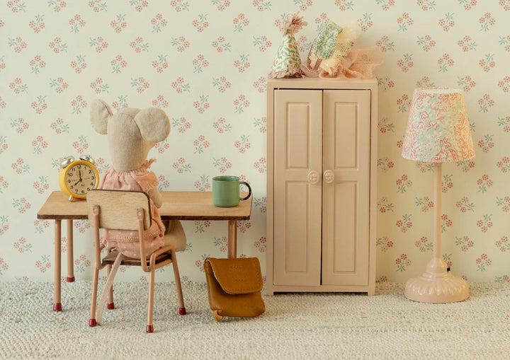 Maileg Vintage Floor Lamp, Mouse - Powder