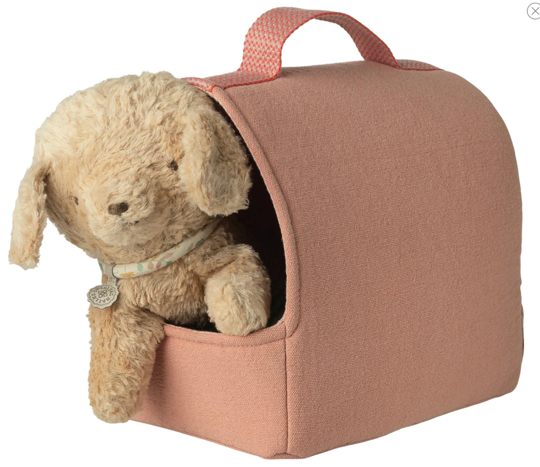 Maileg Pet Carrier - coral
