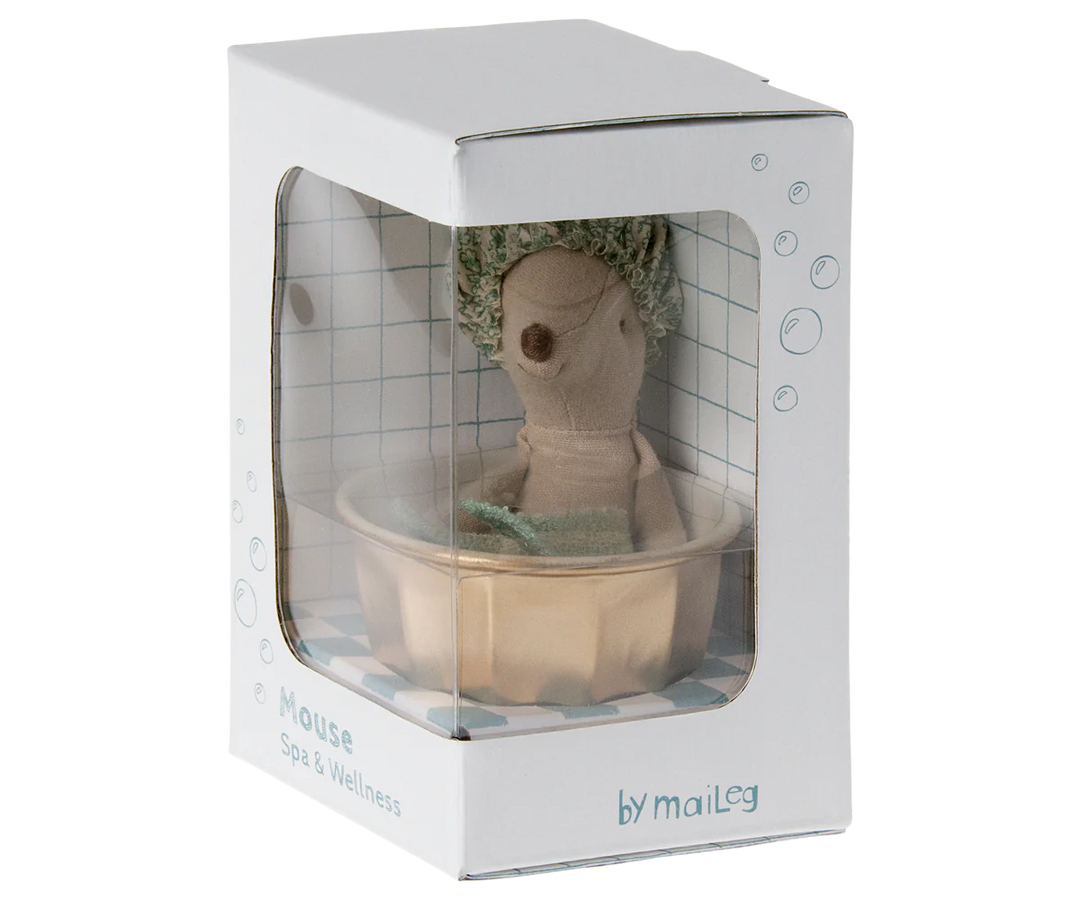 Maileg Wellness Mouse, Big Sister (Mint)