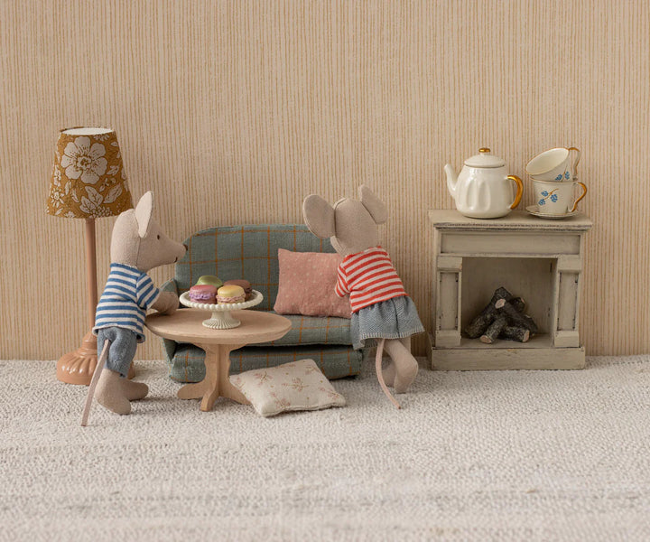 Maileg Oval Coffee Table, Mouse - Nature