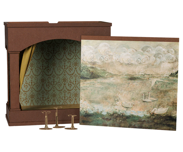 *Preorder* Maileg Theater, Mouse (estimated arrival mid November)