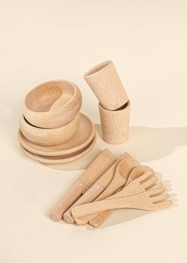 Wooden Dinnerware Playset, 12 pieces