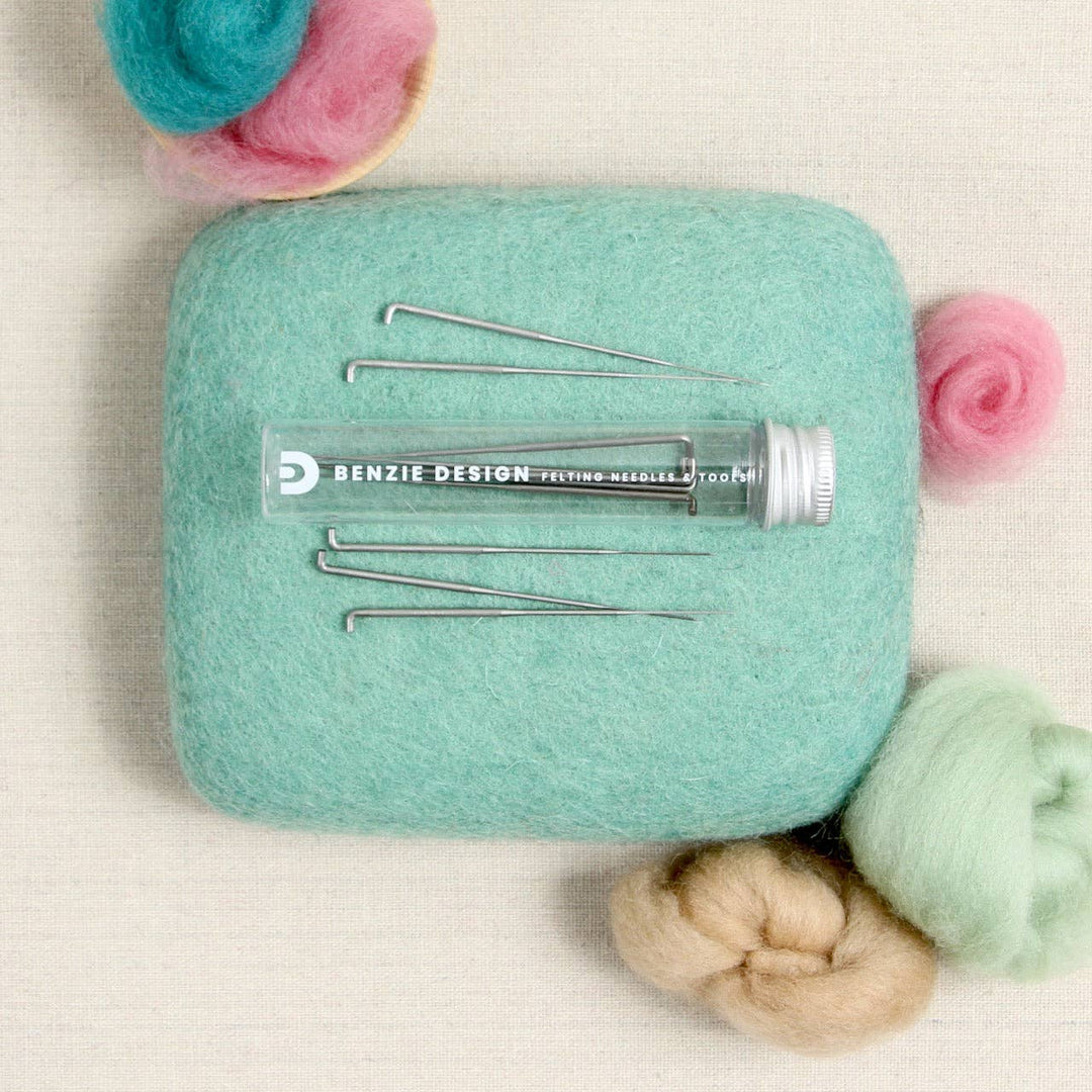 Felting Needle, 38 Gauge Cross Star - Medium