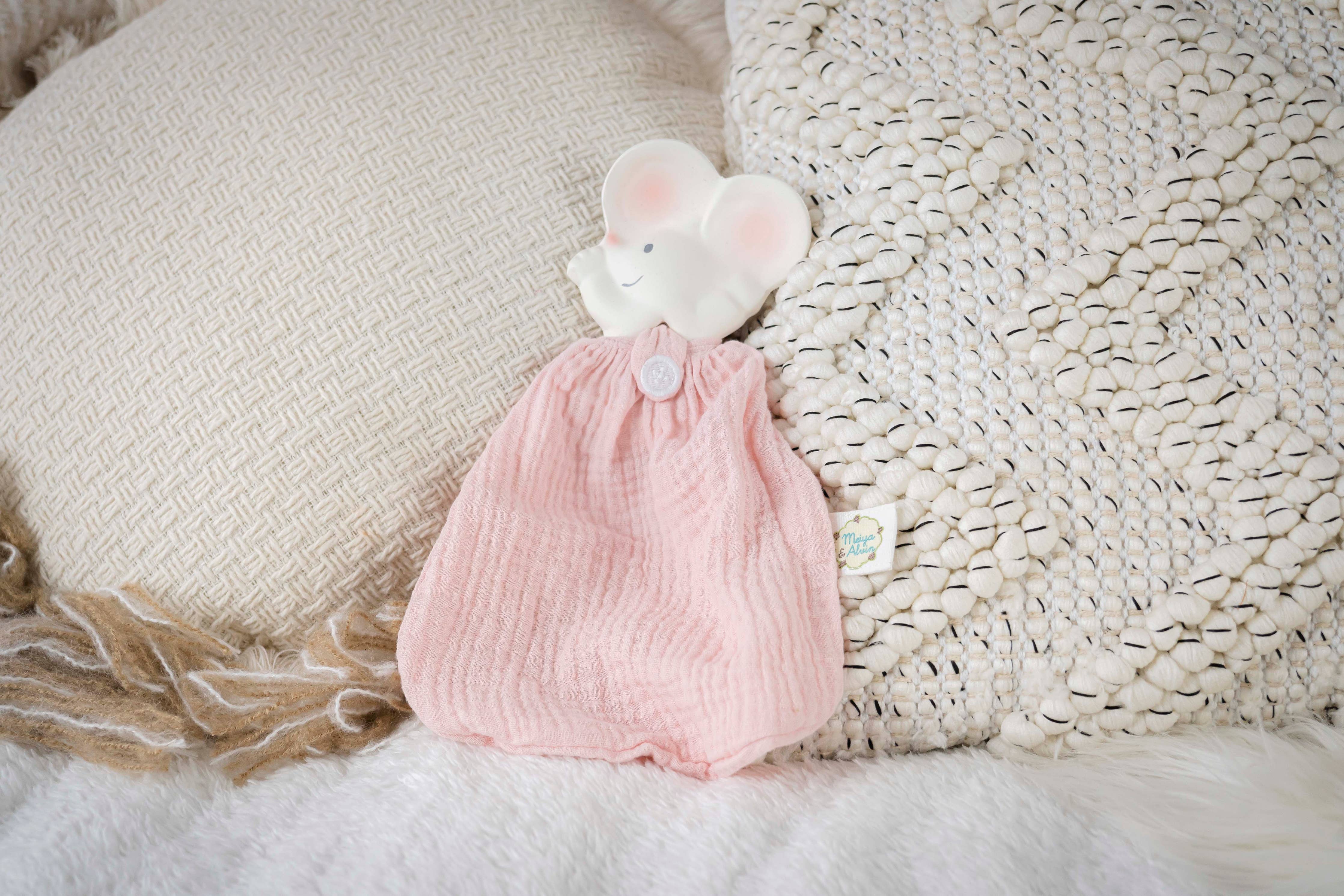 Meiya the Mouse Teething Comforter