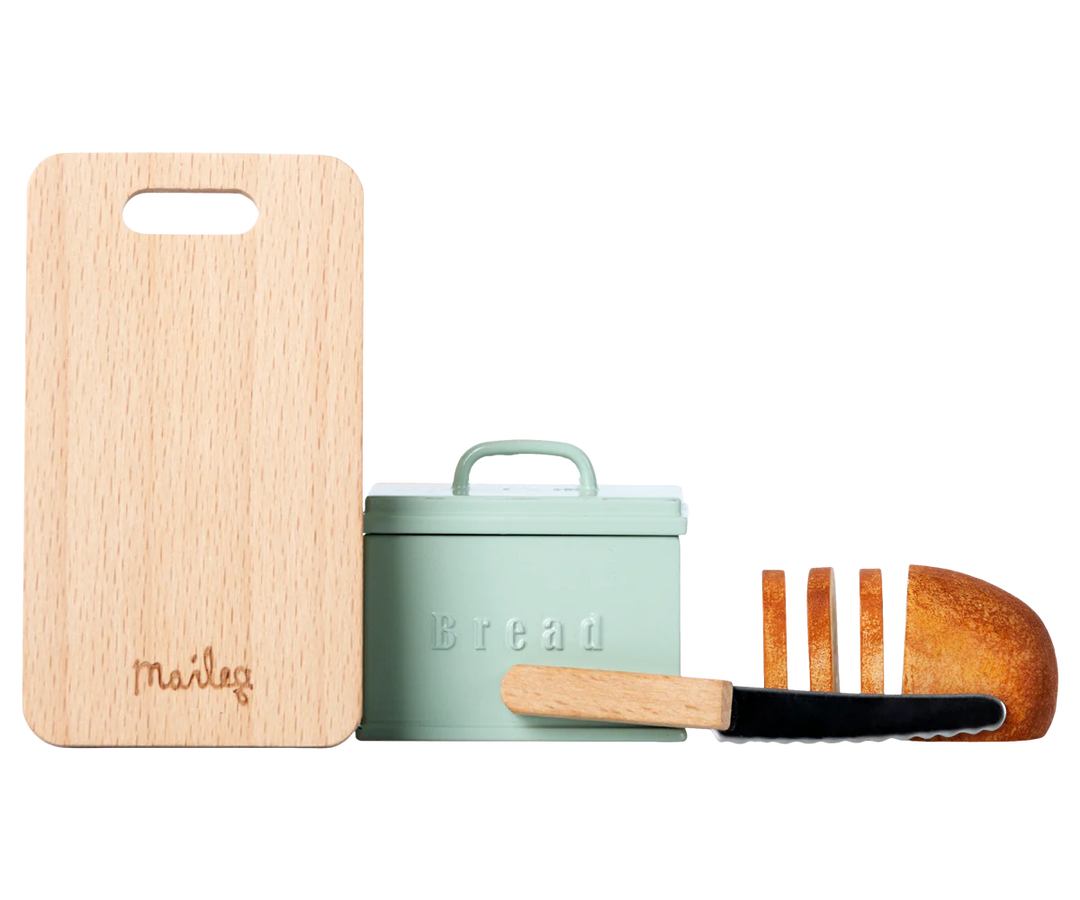 Bread Box with Utensils - Maileg Mouse