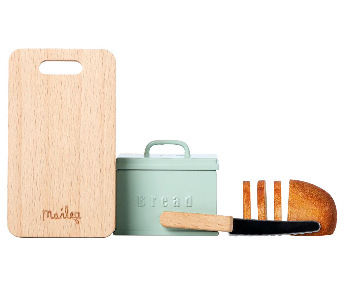 Bread Box with Utensils - Maileg Mouse