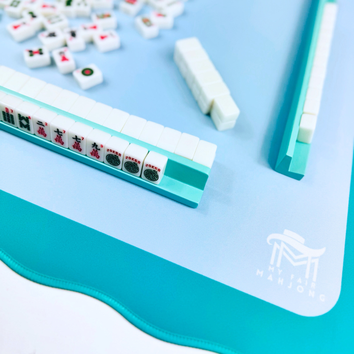 MINI MAHJONG MAT  |  Color Wave  |  21" x 21"