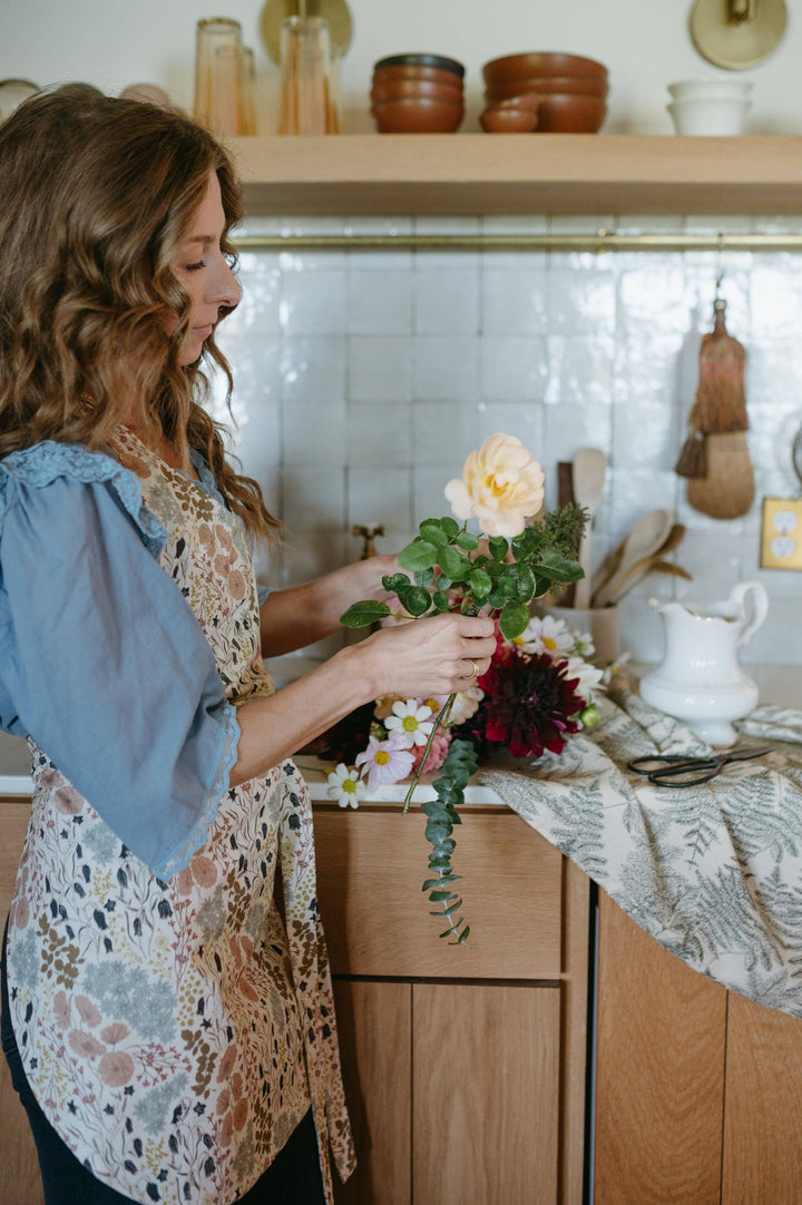The Bonnie Apron | Reversible Fern &amp; Floral Full Apron