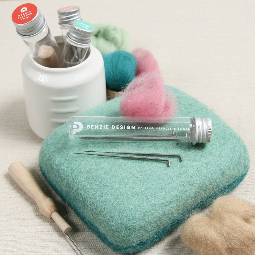 Felting Needle, 38 Gauge Cross Star - Medium