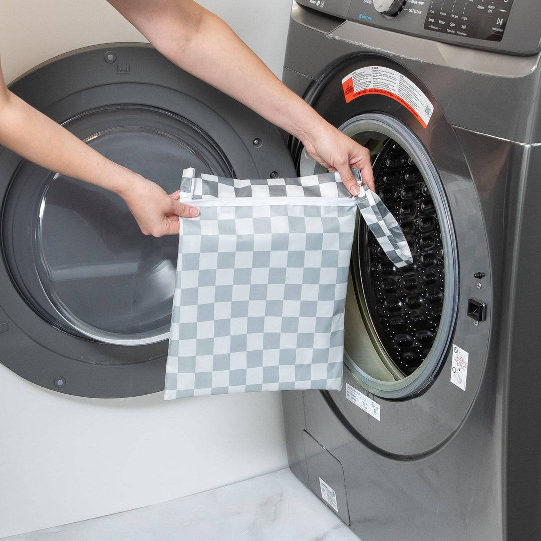 Wet Bag: Charcoal Check