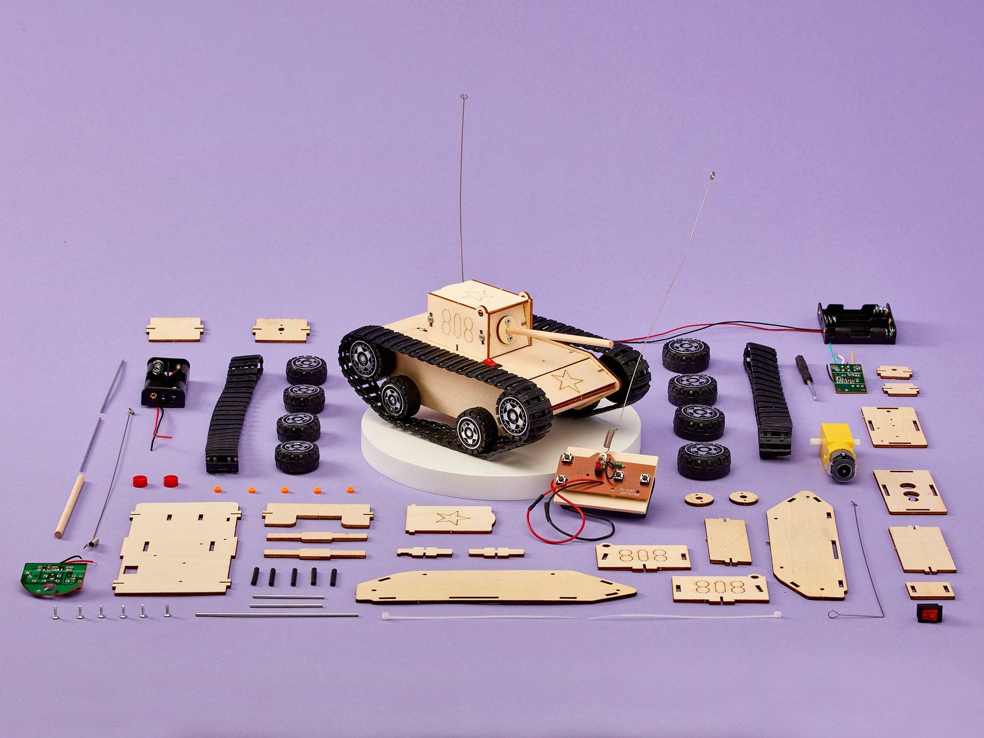 Radio Controlled Tank DIY Kit, STEM Toy